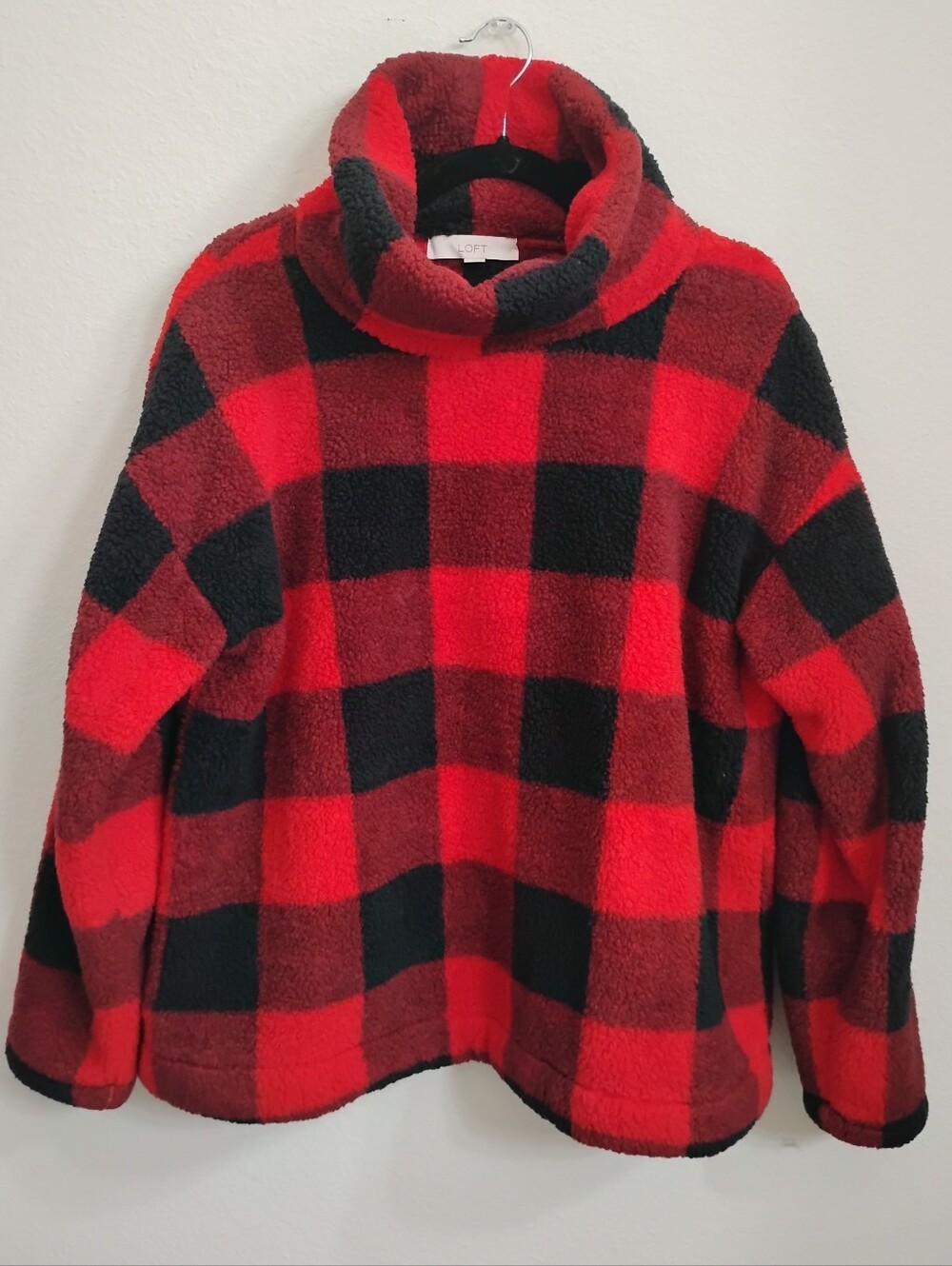 Loft Cozy Plush Fleece Buffalo Check Red and Black Plaid Cowl Neck Pullover L